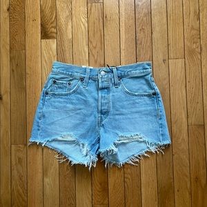Levi's Women's 501 Original Shorts 25